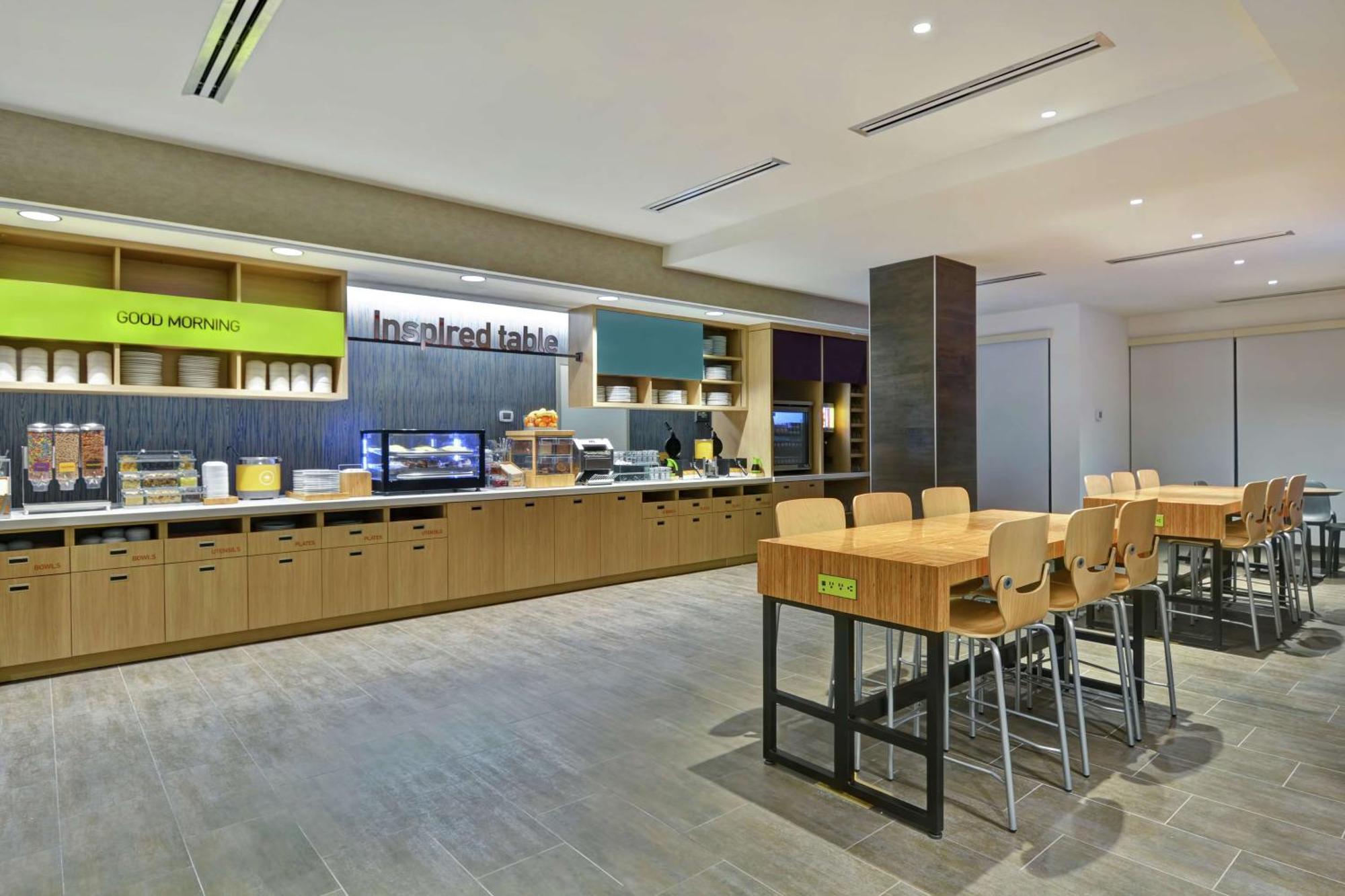 Home2 Suites By Hilton West Palm Beach Airport Cloud Lake Dış mekan fotoğraf